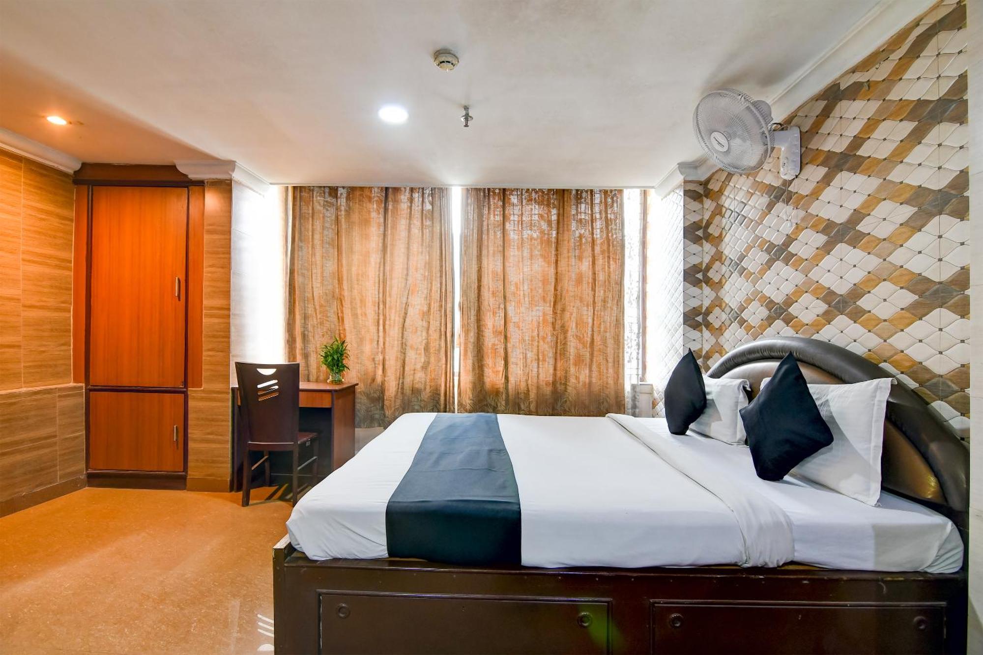 Brill Raj Palace Near City Centre 2 Kolkata Ngoại thất bức ảnh