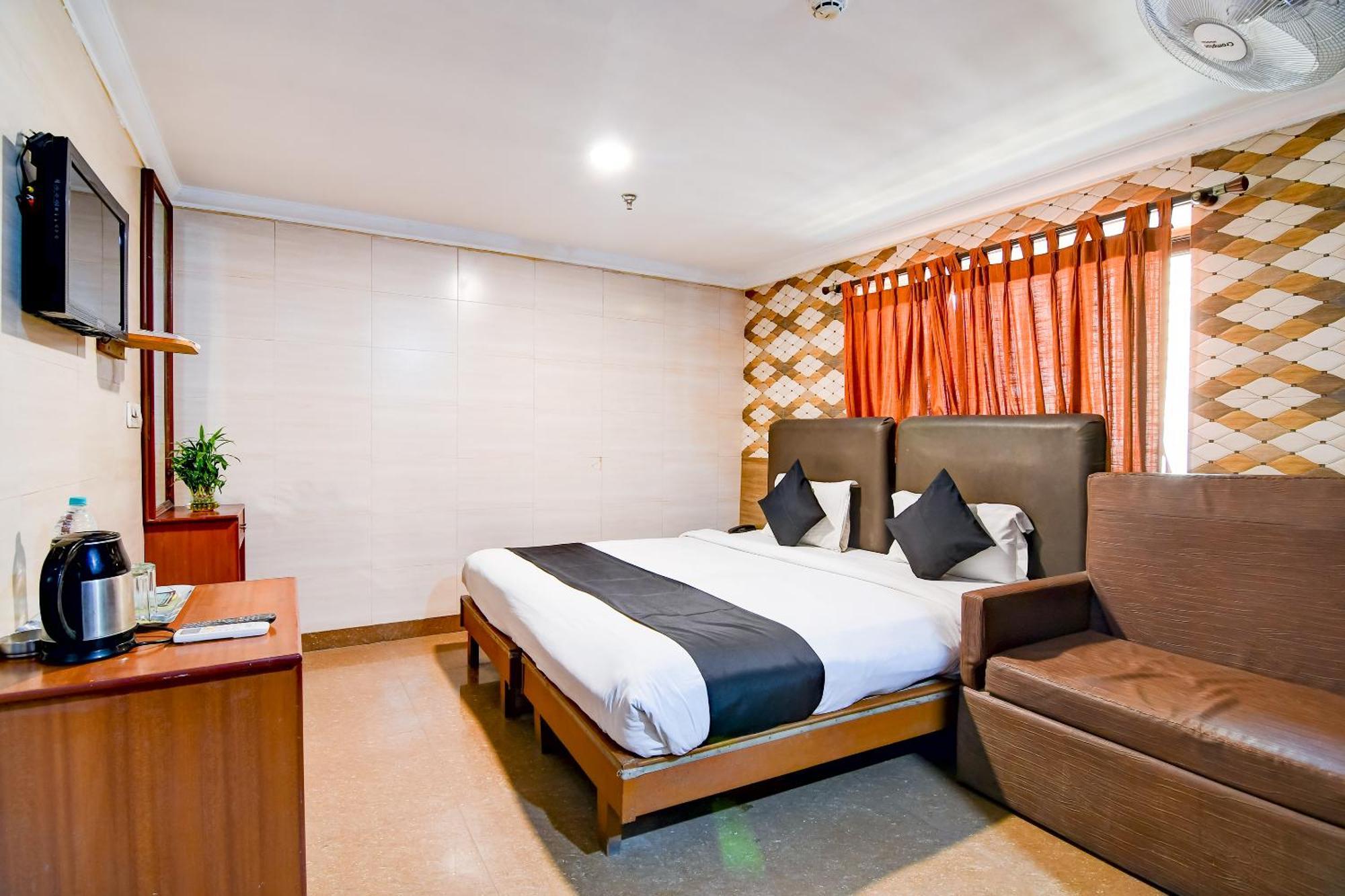Brill Raj Palace Near City Centre 2 Kolkata Ngoại thất bức ảnh
