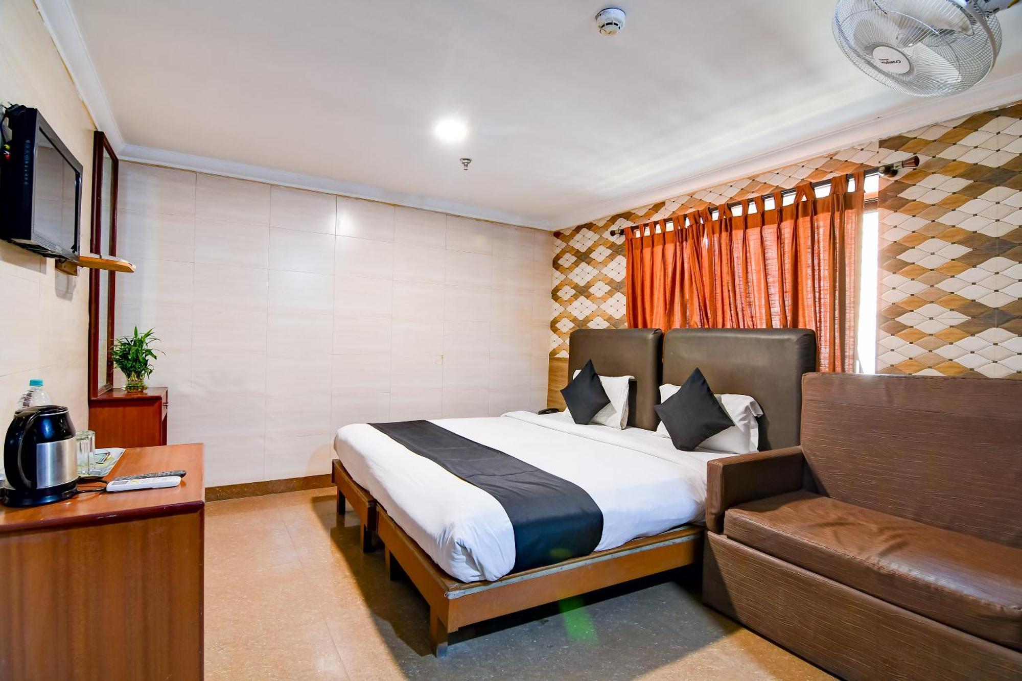 Brill Raj Palace Near City Centre 2 Kolkata Ngoại thất bức ảnh