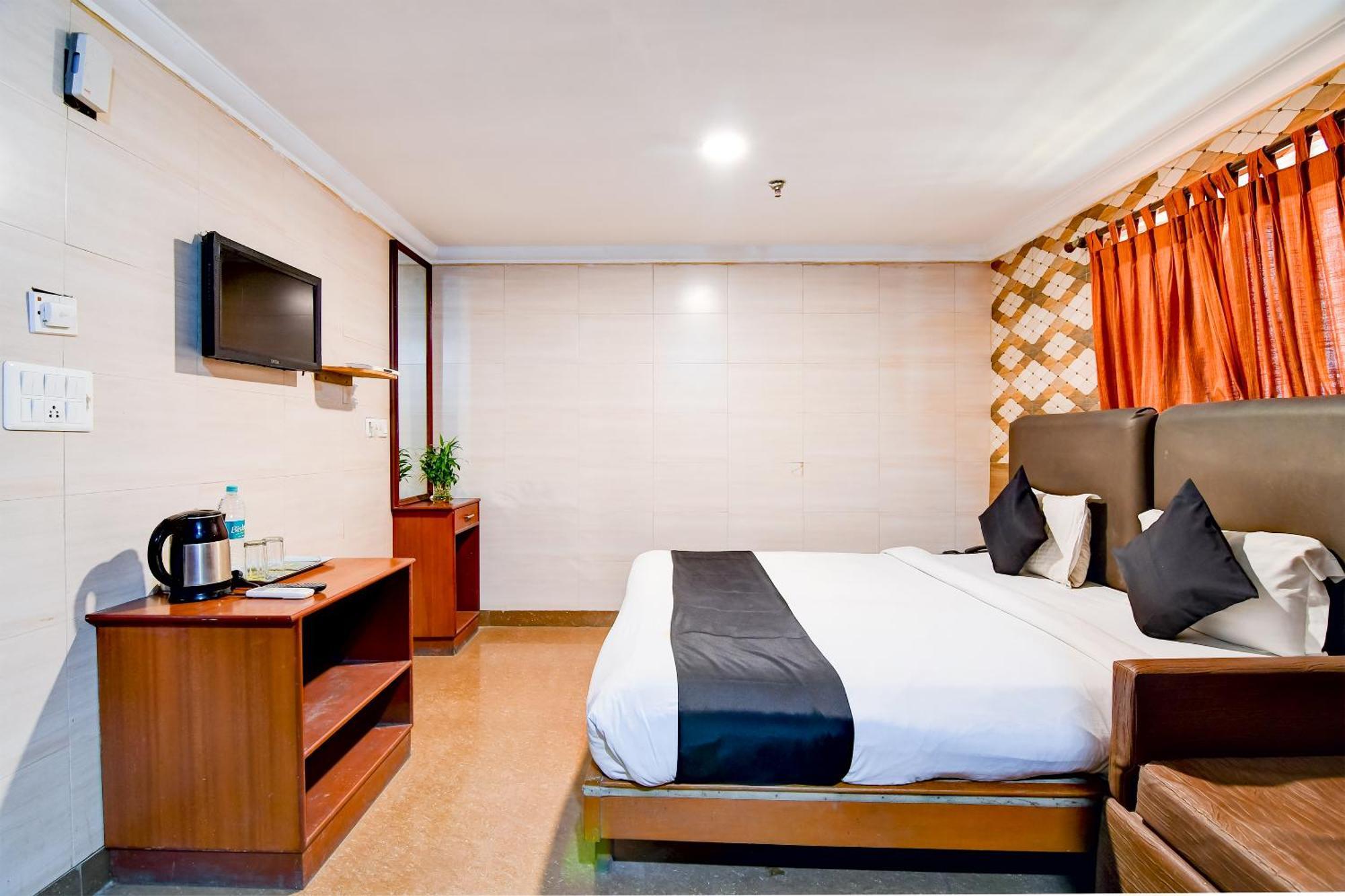 Brill Raj Palace Near City Centre 2 Kolkata Ngoại thất bức ảnh