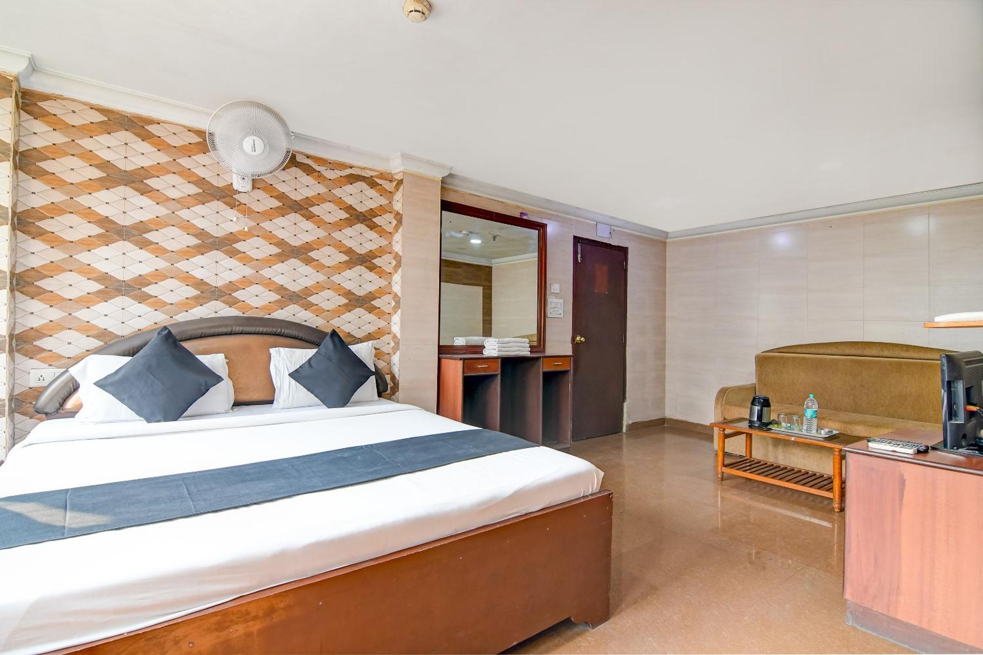 Brill Raj Palace Near City Centre 2 Kolkata Ngoại thất bức ảnh